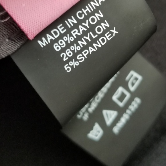 🔥VINCE CAMUTO Ponte Leggings Seamed Back - Picture 5 of 8